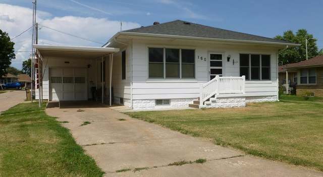 Photo of 160 W 4th St, Hoisington, KS 67544