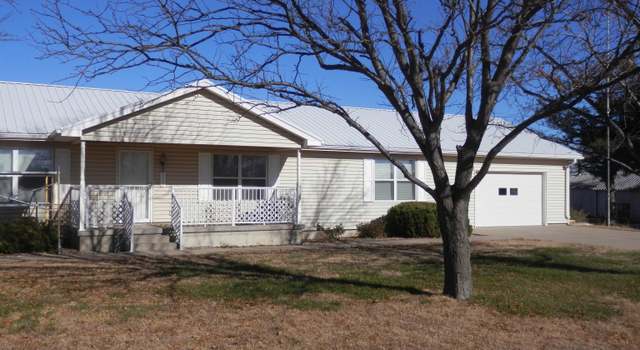 Photo of 315 E 3rd St, Bunker Hill, KS 67626