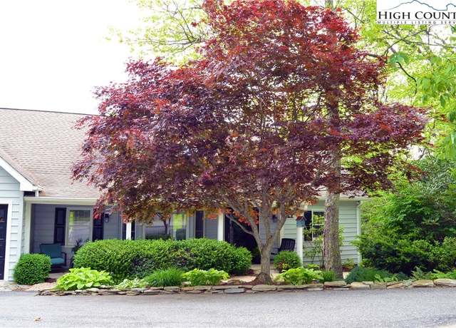 Property at 387 Tarry Acres Cir, Blowing Rock, NC 28605, 4 beds, 4 baths