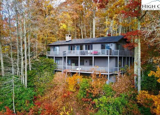 Property at 620 Glenview Rd, Newland, NC 28657, 4 beds, 2.5 baths