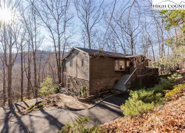 Property at 205 Birch Ln, Deep Gap, NC 28618, 2 beds, 2 baths