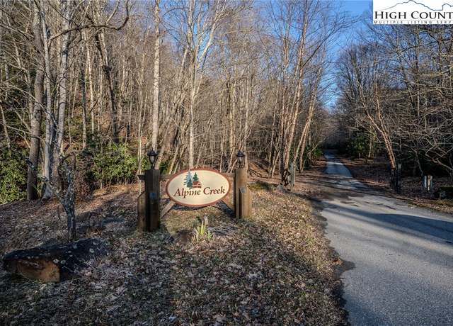 Property at 19 Valley View Ct, Newland, NC 28657
