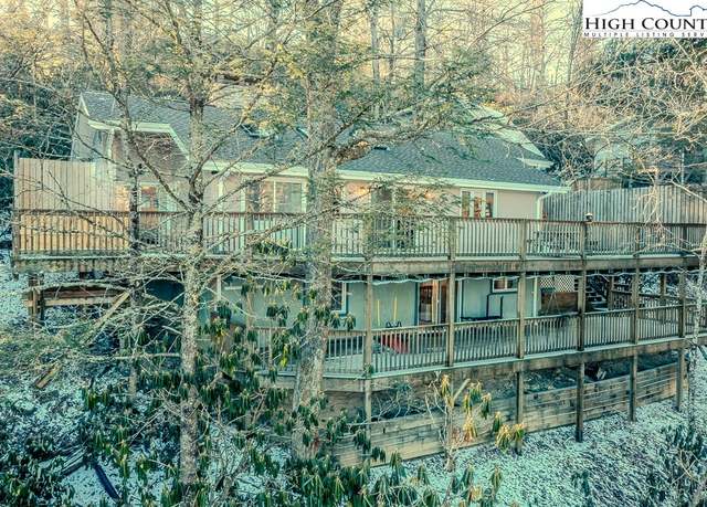 Property at 1300 Laurel Ln, Blowing Rock, NC 28605, 3 beds, 3.5 baths