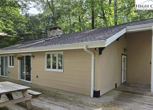 Property at 1300 Laurel Ln, Blowing Rock, NC 28605, 3 beds, 3.5 baths