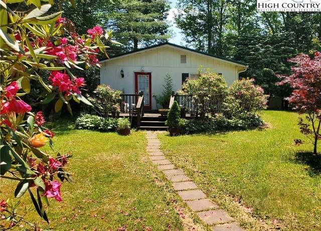 Property at 72 Rhoneys View Rd, Newland, NC 28657, 2 beds, 1 bath