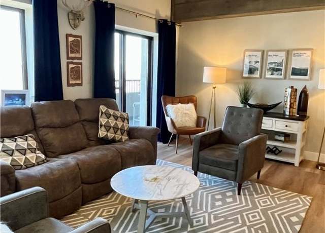 Property at 303 Sugar Top Dr #3825, Sugar Mountain, NC 28604, 2 beds, 2 baths