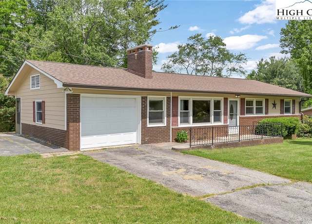 Property at 149 Melody Ln, West Jefferson, NC 28694, 3 beds, 1.5 baths