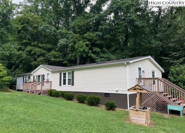 Property at 1980 Mountain Dale Rd, Vilas, NC 28692, 3 beds, 2 baths