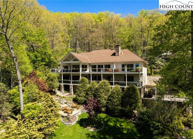 Property at 1005 Evergreen, Boone, NC 28607, 6 beds, 5 baths