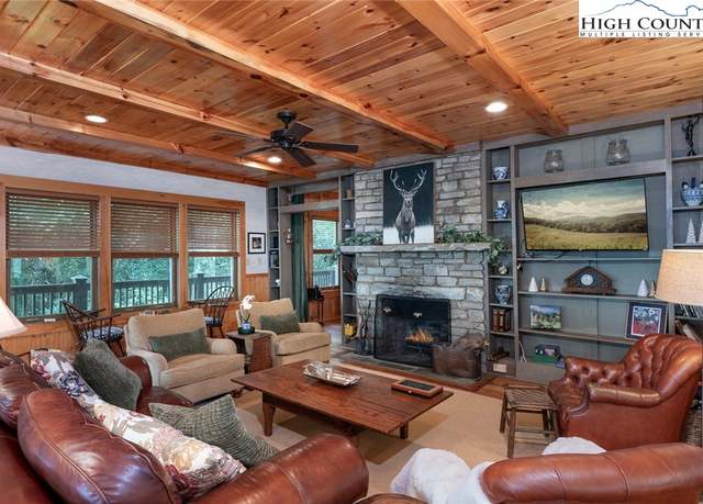 Property at 270 Buxton St, Blowing Rock, NC 28605, 4 beds, 4 baths