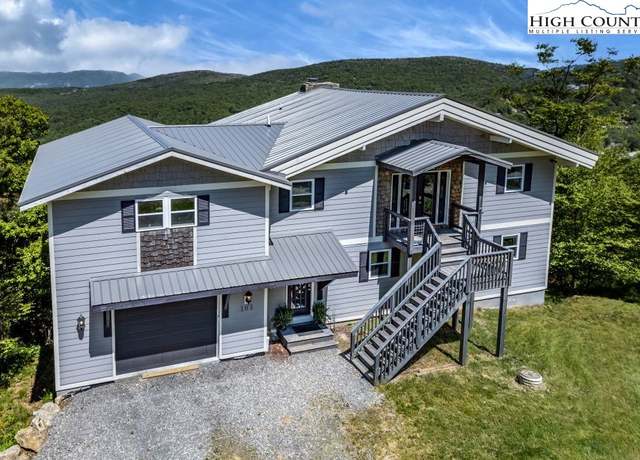 Property at 103 Mockingbird Ln, Beech Mountain, NC 28604, 4 beds, 2.5 baths