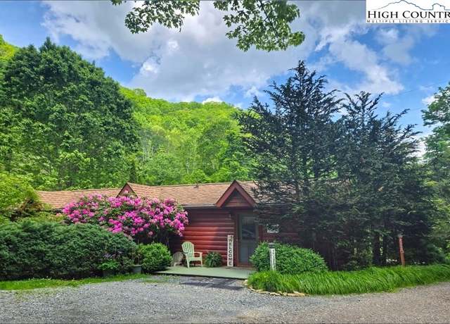 Property at 492 Willard Johnson Rd, Vilas, NC 28692, 3 beds, 2 baths