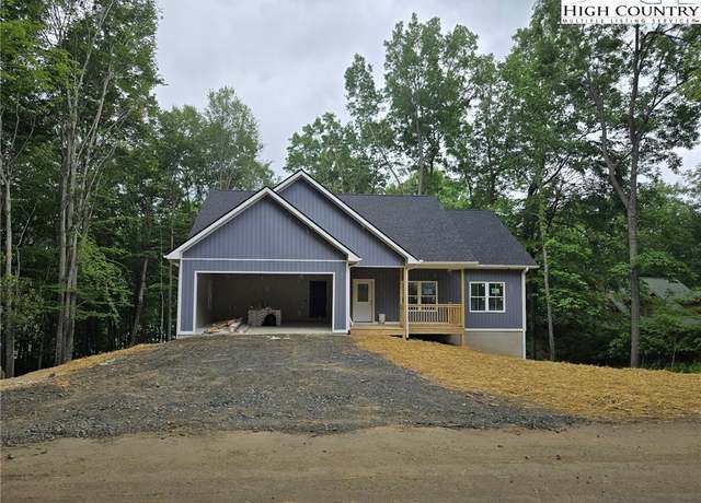 Property at 322 Laurel Ln, Jefferson, NC 28640, 3 beds, 2 baths