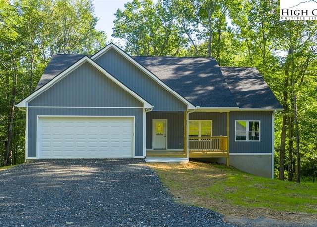 Property at 322 Laurel Ln, Jefferson, NC 28640, 3 beds, 2 baths