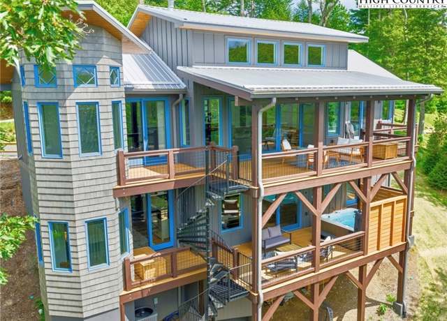 Property at 213 Black Locust Cir, Blowing Rock, NC 28605, 4 beds, 4 baths