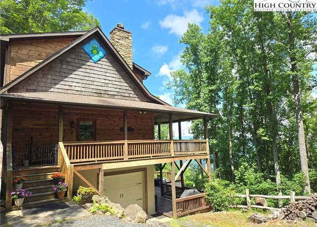 Property at 80 Dana Dr, Bakersville, NC 28705, 3 beds, 2.5 baths