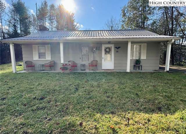 Property at 212 Summit St, Vilas, NC 28692, 2 beds, 1.5 baths