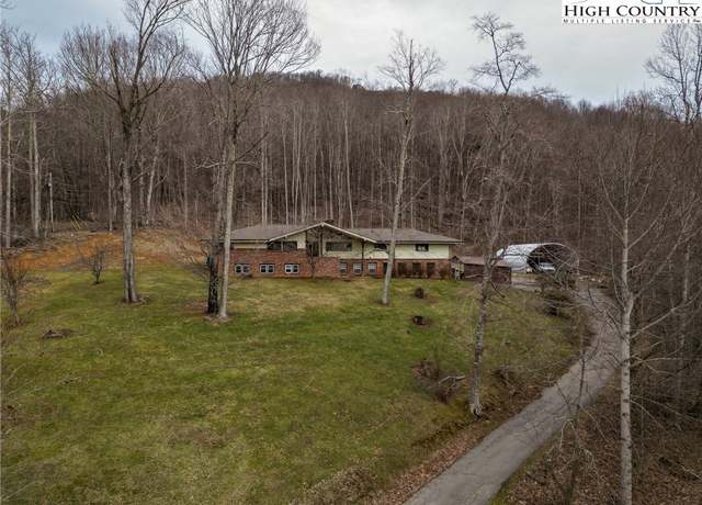 Property at 12300 US 421 Hwy, Zionville, NC 28698, 3 beds, 3.5 baths