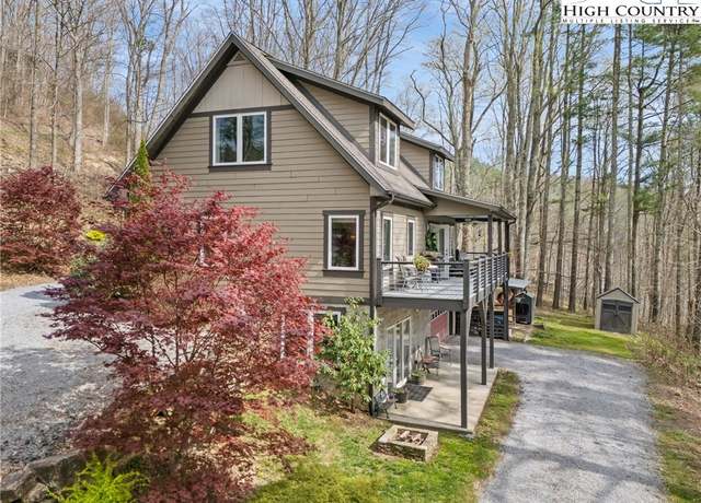Property at 291 Apache St, Newland, NC 28657, 4 beds, 4.5 baths