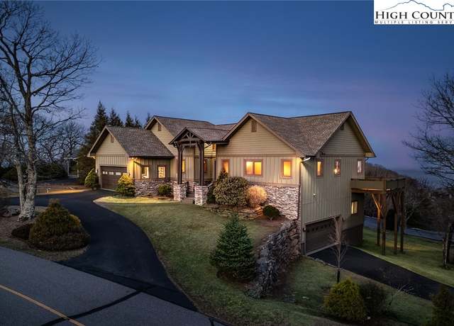 Property at 1071 State View Rd, Boone, NC 28607, 3 beds, 4.5 baths