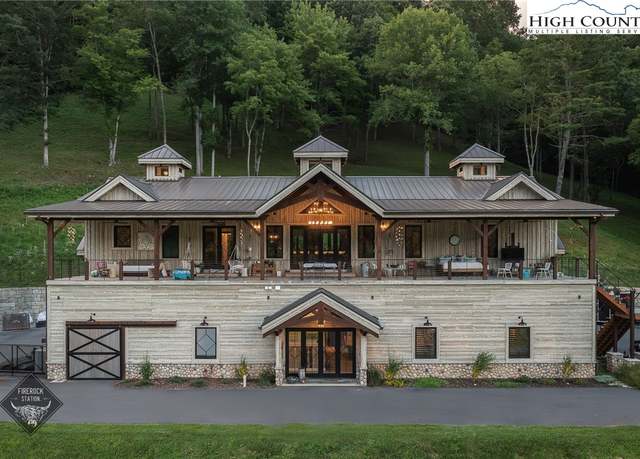 Property at 231 Firerock Station Trl, Sugar Grove, NC 28679, 2 beds, 4.5 baths