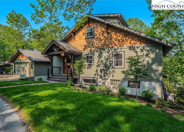 Property at 136 Ridgecrest Ln, Blowing Rock, NC 28605, 3 beds, 3.5 baths