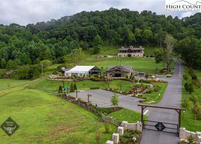 Property at 161/231 Firerock Station Trl, Sugar Grove, NC 28679, 2 beds, 4.5 baths