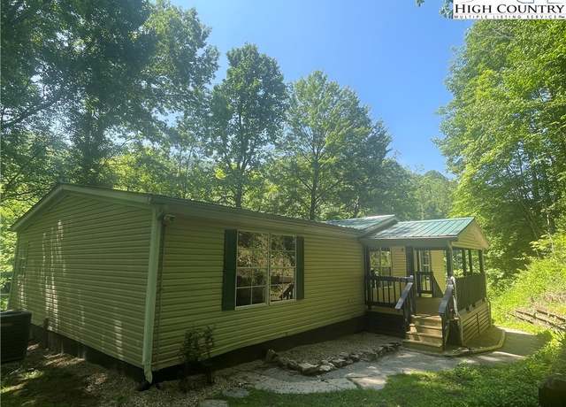Property at 171 Will Glenn Rd, Sugar Grove, NC 28679, 3 beds, 2 baths