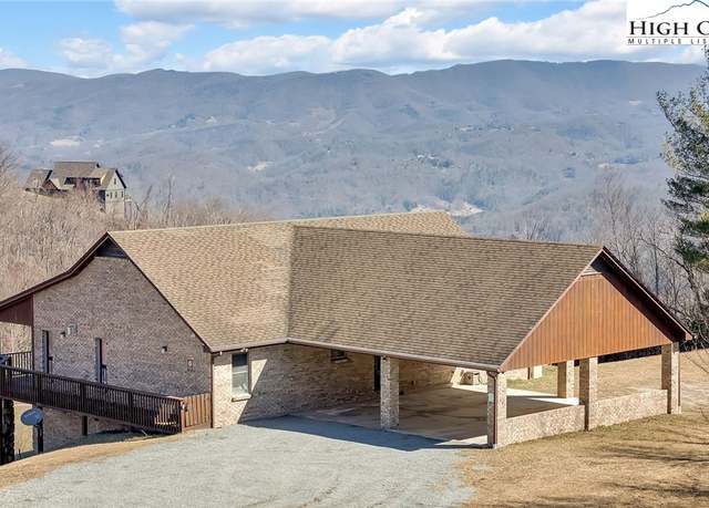 Property at 668 Pigeon Roost Rd, Banner Elk, NC 28604, 4 beds, 4 baths
