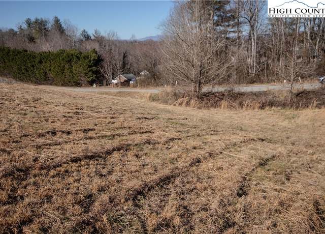 Property at 721 SE Chatsworth St, Lenoir, NC 28645