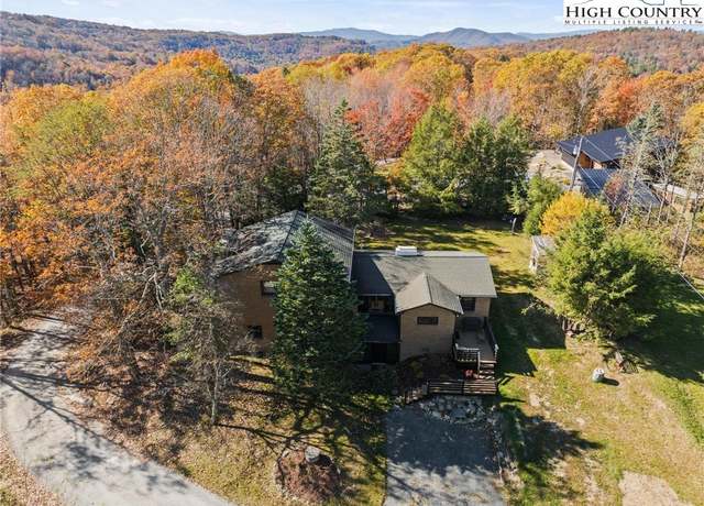 Property at 4109 Andy Hicks Rd, Banner Elk, NC 28604, 3 beds, 2.5 baths