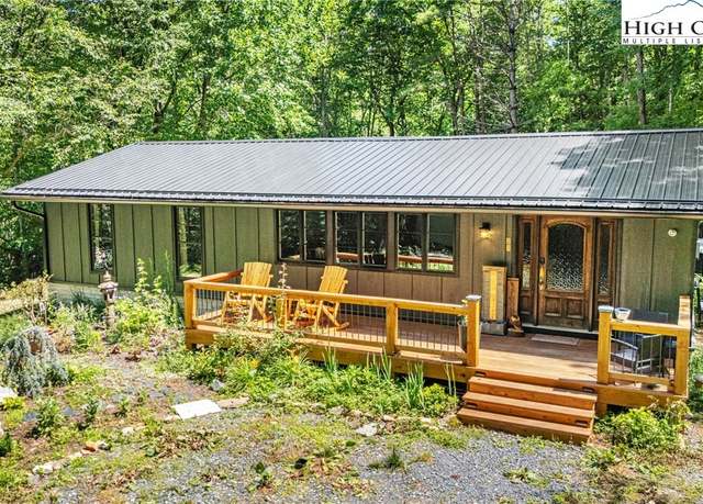 Property at 21 Jay Vance Ln, Newland, NC 28657, 4 beds, 2 baths