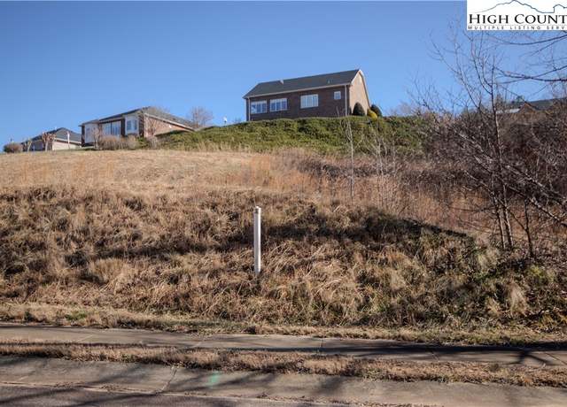 Property at 749 SE Chatsworth St, Lenoir, NC 28645
