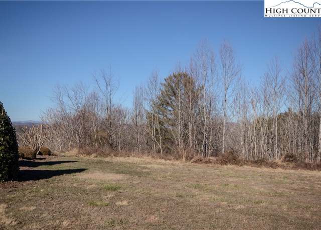 Property at 702 SE Chatsworth St, Lenoir, NC 28645