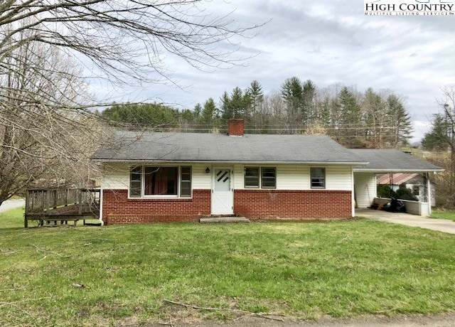 Property at 987 White Oak Rd, Bakersville, NC 28705, 2 beds, 1 bath