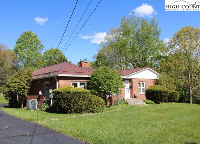 Property at 268 Farthing St, Boone, NC 28607, 4 beds, 2 baths