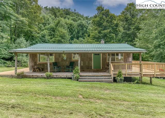 Property at 834 Barlow Rd, Elk Park, NC 28622, 3 beds, 1 bath