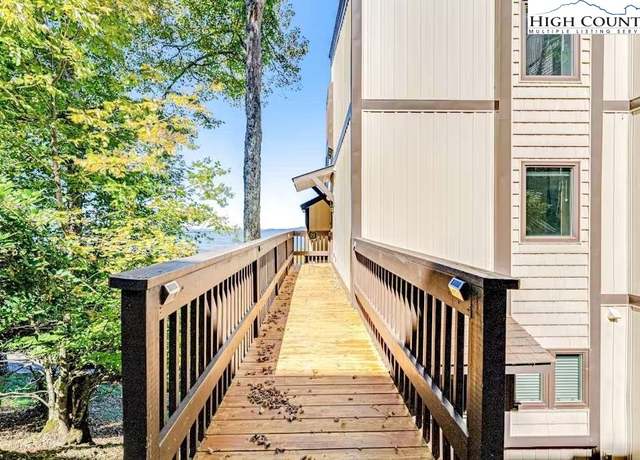 Property at 220 Northridge Rd #21, Beech Mountain, NC 28604, 4 beds, 2 baths