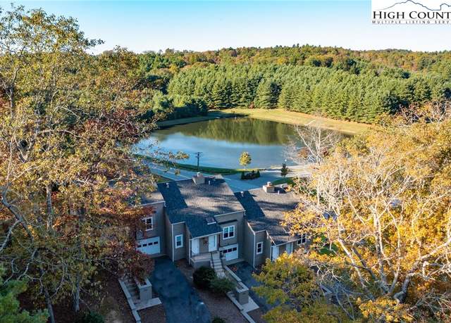 Property at 30 Village Rd #102, Roaring Gap, NC 28668, 2 beds, 2 baths
