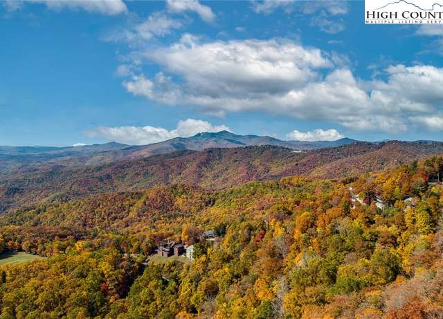 Property at 1968 Main St #21, Blowing Rock, NC 28605, 3 beds, 2.5 baths