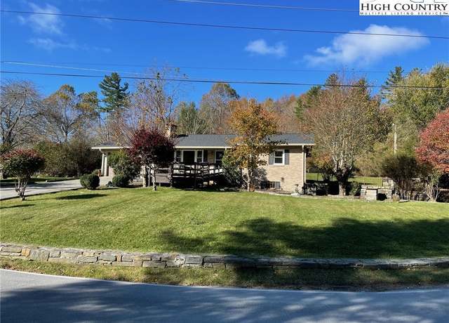 Property at 776 Possum Hollow Rd, Blowing Rock, NC 28605, 2 beds, 2 baths