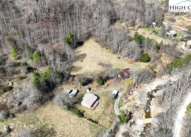 Property at 173 Memory Tree Ln, Sugar Grove, NC 28679, 3 beds, 1 bath