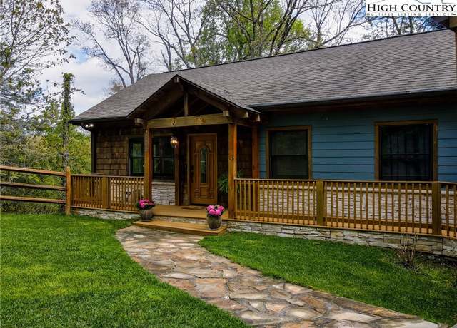 Property at 205 Vixen Ln, Blowing Rock, NC 28605, 3 beds, 3.5 baths