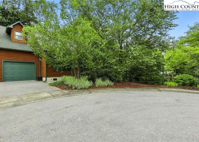 Property at 103 Clary Ct #9, Blowing Rock, NC 28605, 3 beds, 2.5 baths