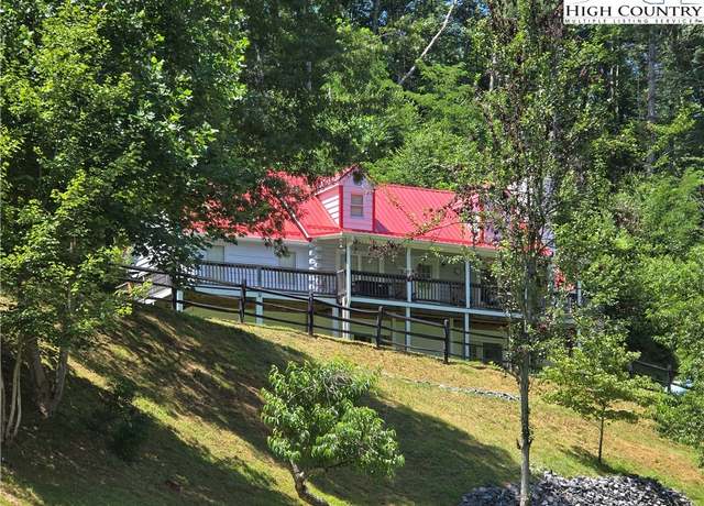 Property at 283 Deer Ridge Rd, Crumpler, NC 28617, 3 beds, 2 baths