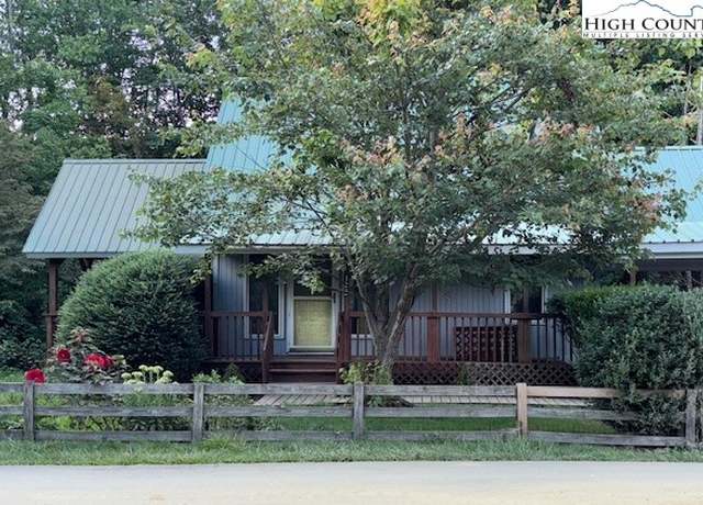 Property at 122 River Road 2, Banner Elk, NC 28604, 1 bed, 1 bath