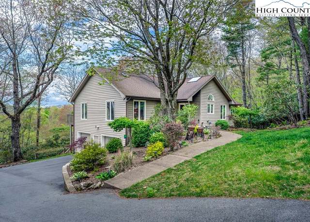 Property at 184 Sorrento Forest Dr, Blowing Rock, NC 28605, 3 beds, 3 baths