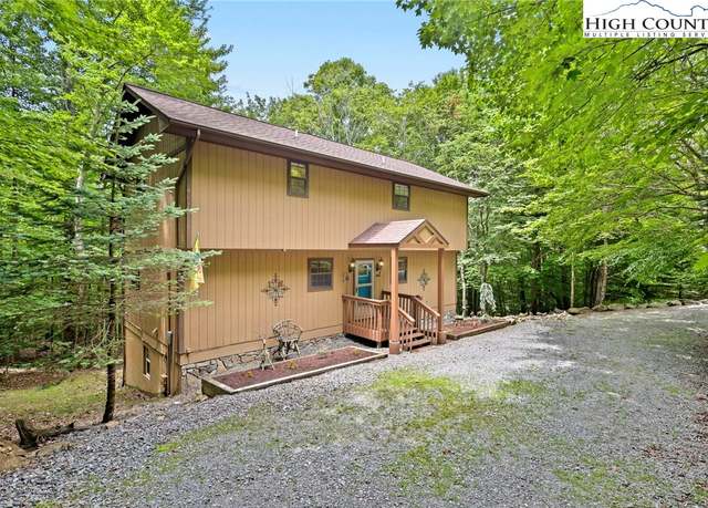 Property at 311 Pine Ridge Rd, Beech Mountain, NC 28604, 3 beds, 3 baths