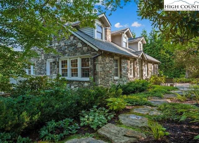 Property at 1348 Main St, Blowing Rock, NC 28605, 5 beds, 4.5 baths