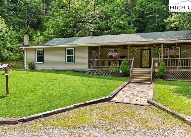 Property at 4203 Kirby Mountain Rd, Lenoir, NC 28645, 2 beds, 2.5 baths